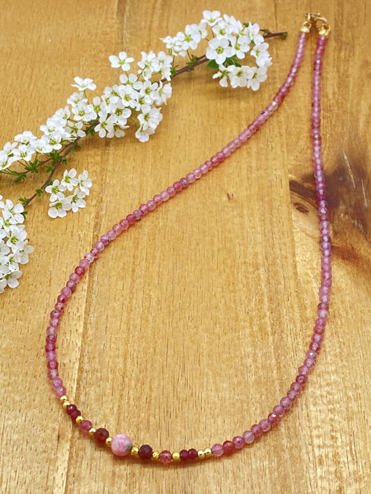 Strawberry quartz garnet necklace