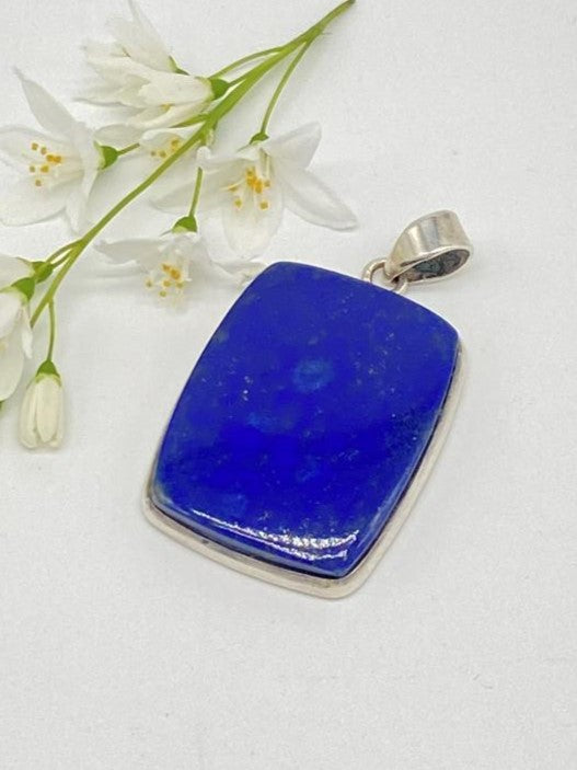 Lapis lazuli pendant