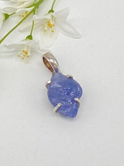 Tanzanite raw crystal pendant