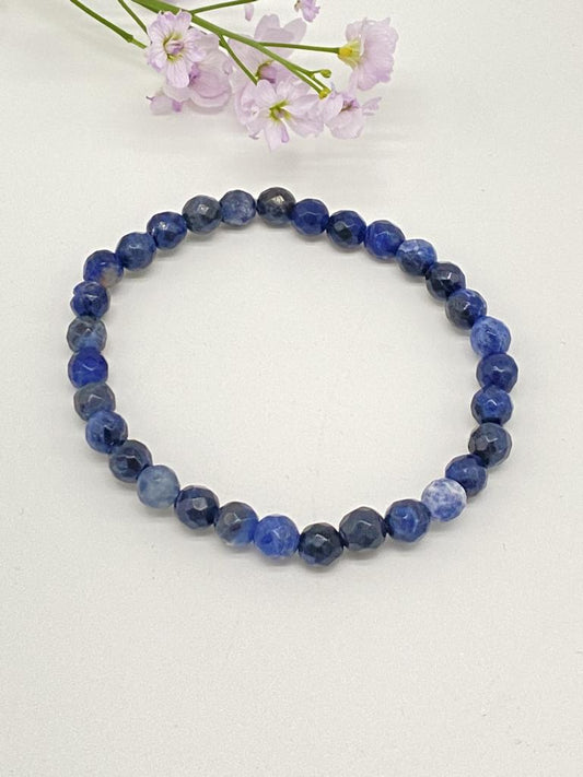 Sodalite bracelet 6mm faceted beads