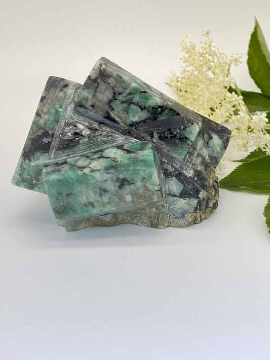 Emerald crystal specimen