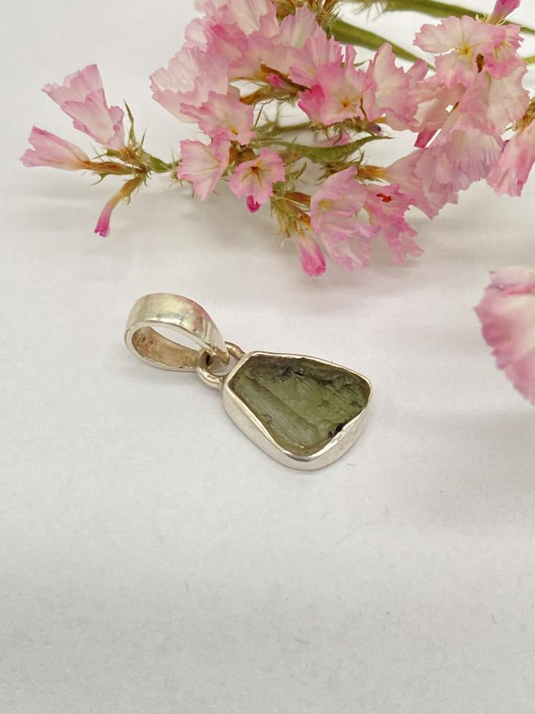 Moldavite pendant 925 silver