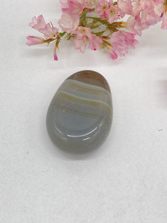 Agate teardrop stone drilled